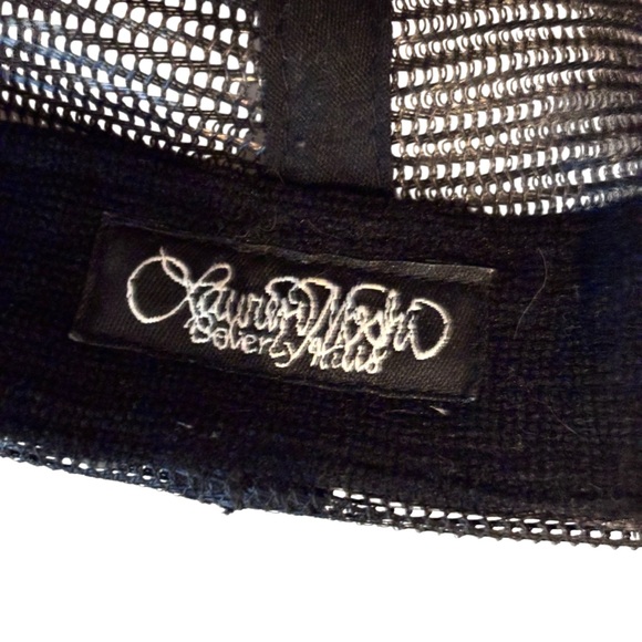 Lauren Moshi Black Smile/Lips Trucker Hat - Picture 5 of 6